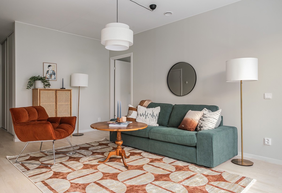 Visningslägenhet i Stella med fokus på vardagsrum